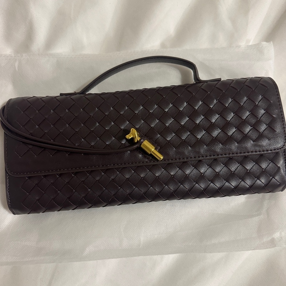 Viral Burgundy Weave Handbag NWT
